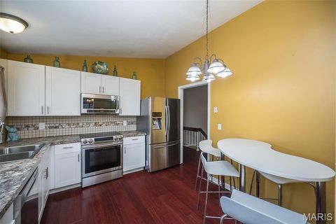 Tiny photo for 537 Treetop Village Drive, Ballwin, MO 63021 (MLS # 25060112)