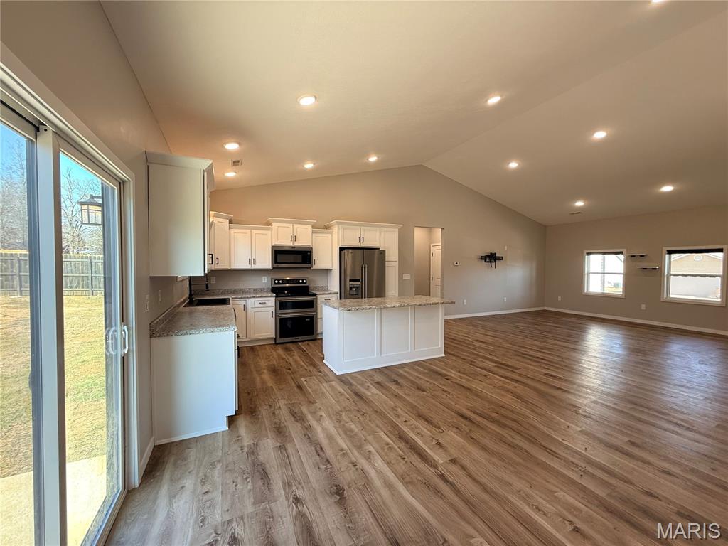 Bella Vista Estates - Residential