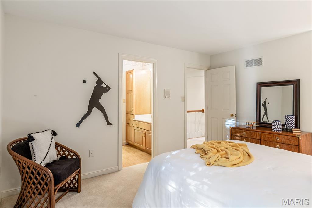 Manors Of Town & Country Bristol Manor - Residential