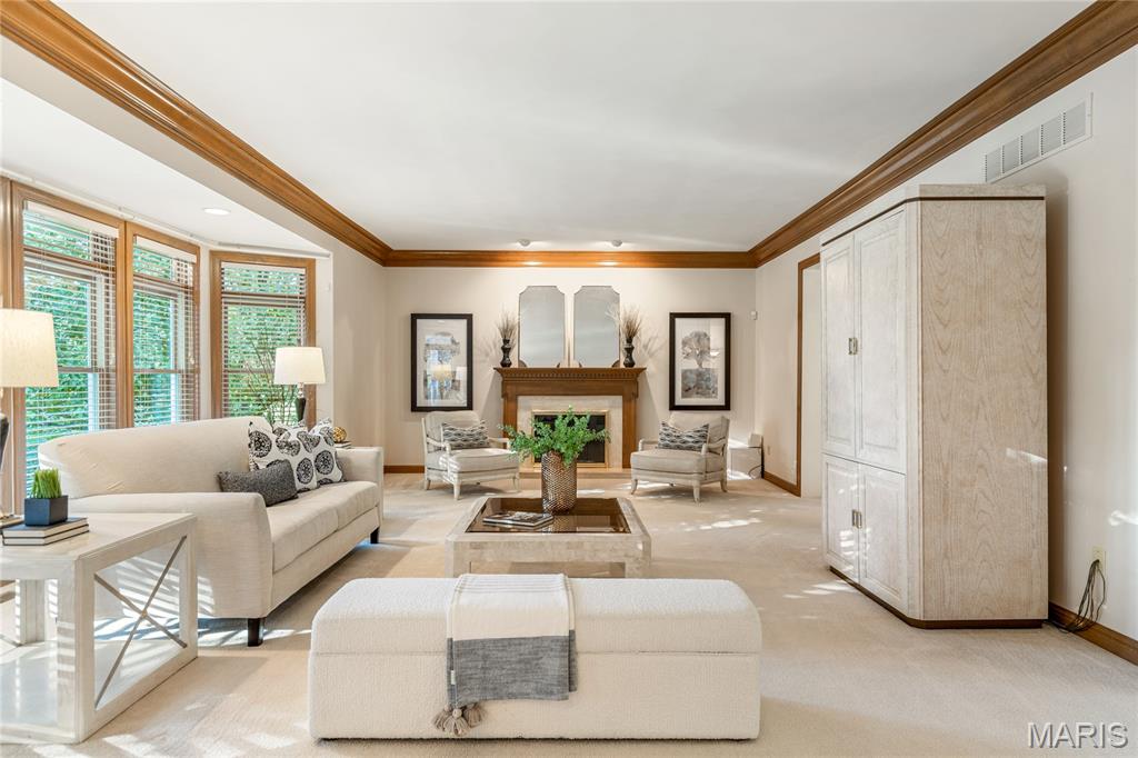 Manors Of Town & Country Bristol Manor - Residential