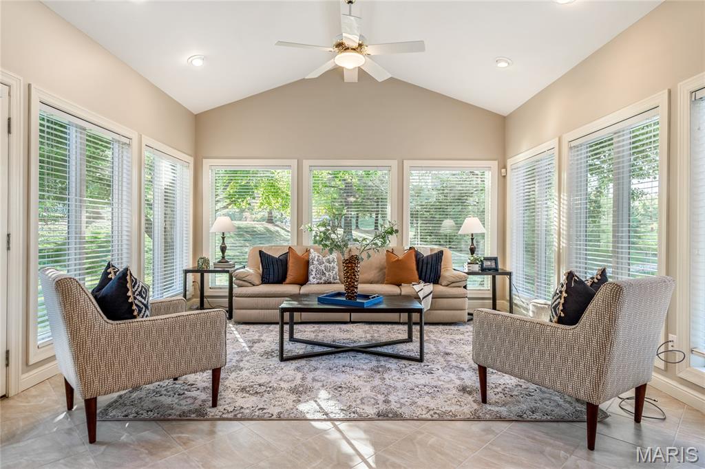 Manors Of Town & Country Bristol Manor - Residential