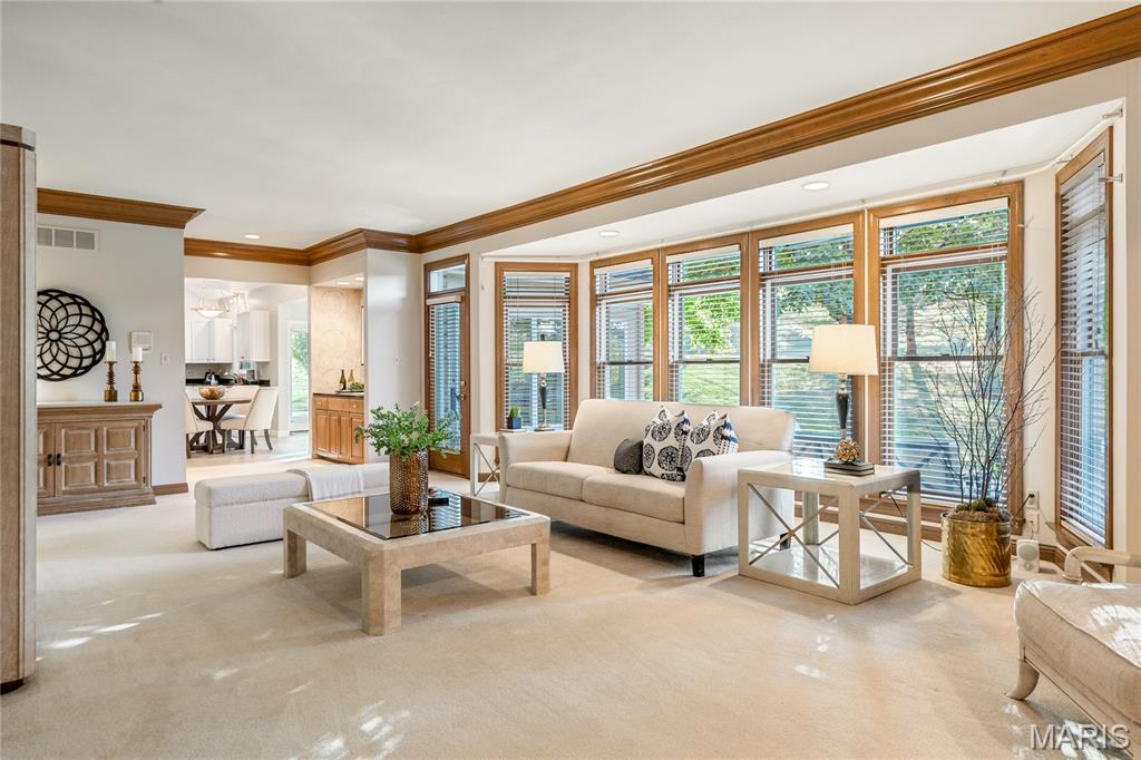 Manors Of Town & Country Bristol Manor - Residential