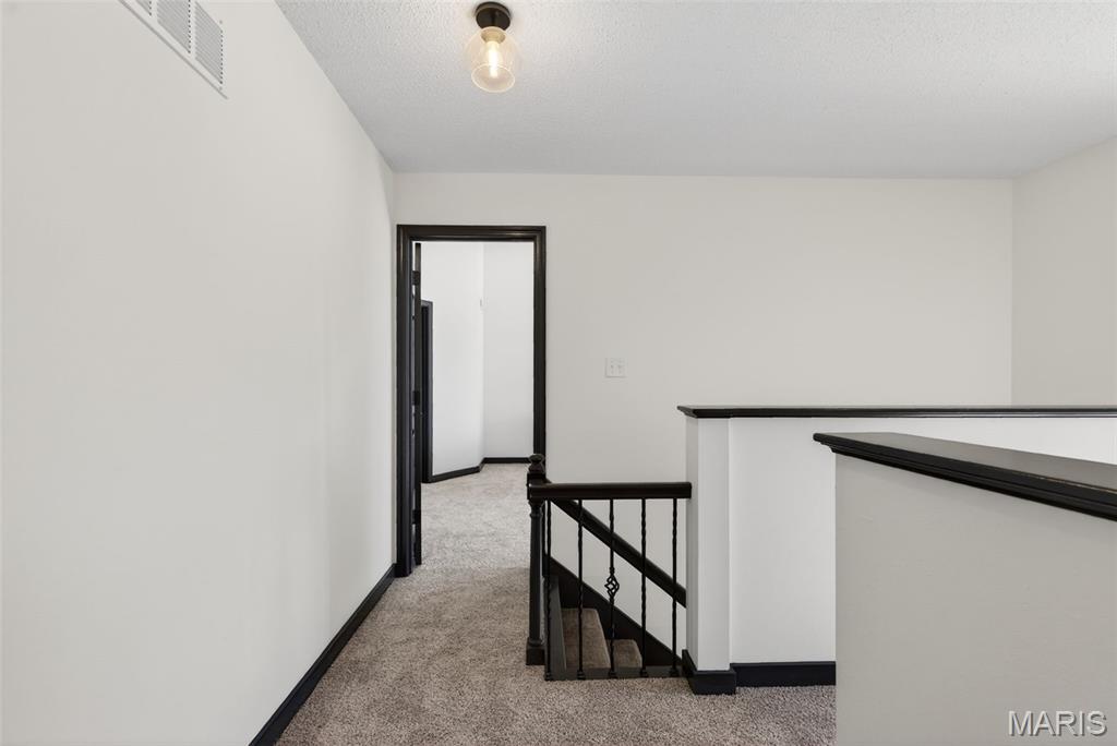 New England Village 4 - Residential