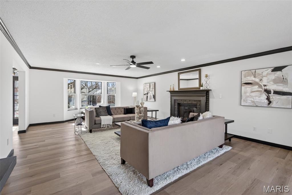 New England Village 4 - Residential