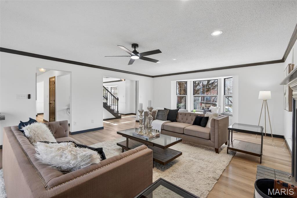 New England Village 4 - Residential