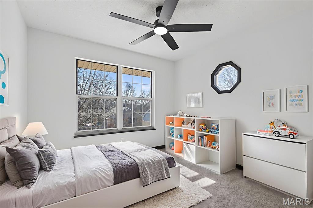 New England Village 4 - Residential