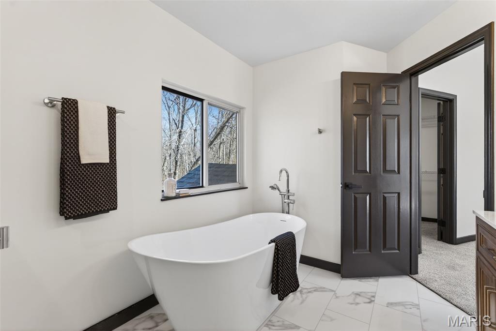 New England Village 4 - Residential