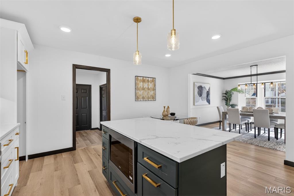 New England Village 4 - Residential