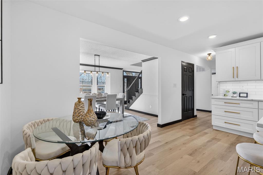 New England Village 4 - Residential