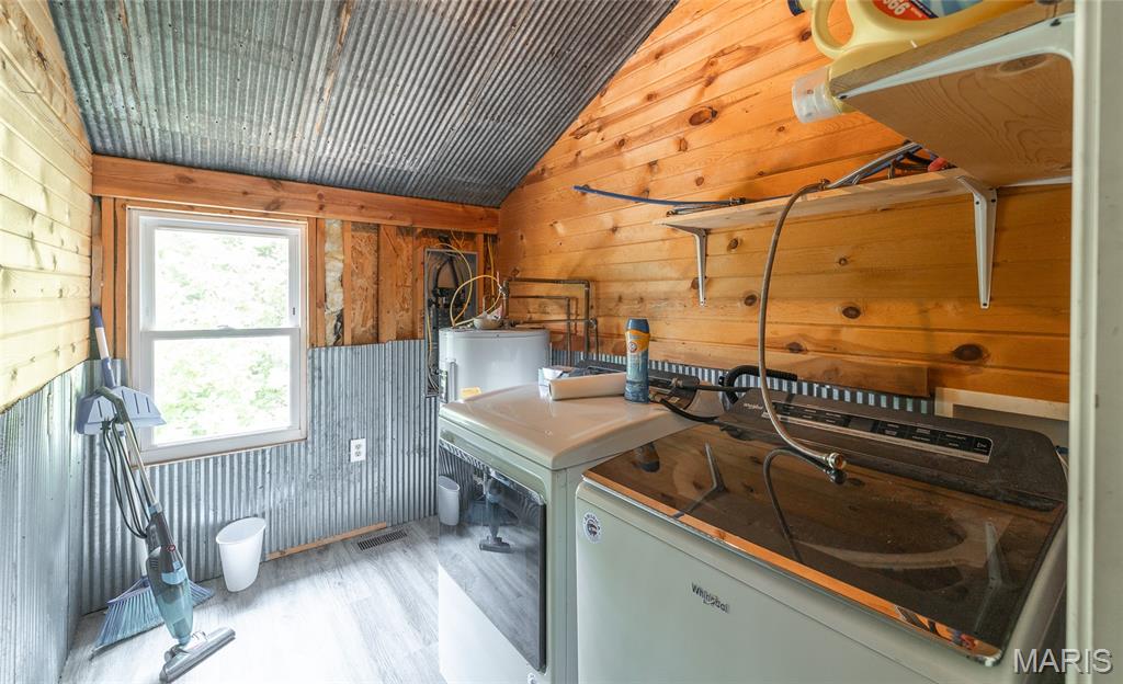 Moreland's Resort - Residential