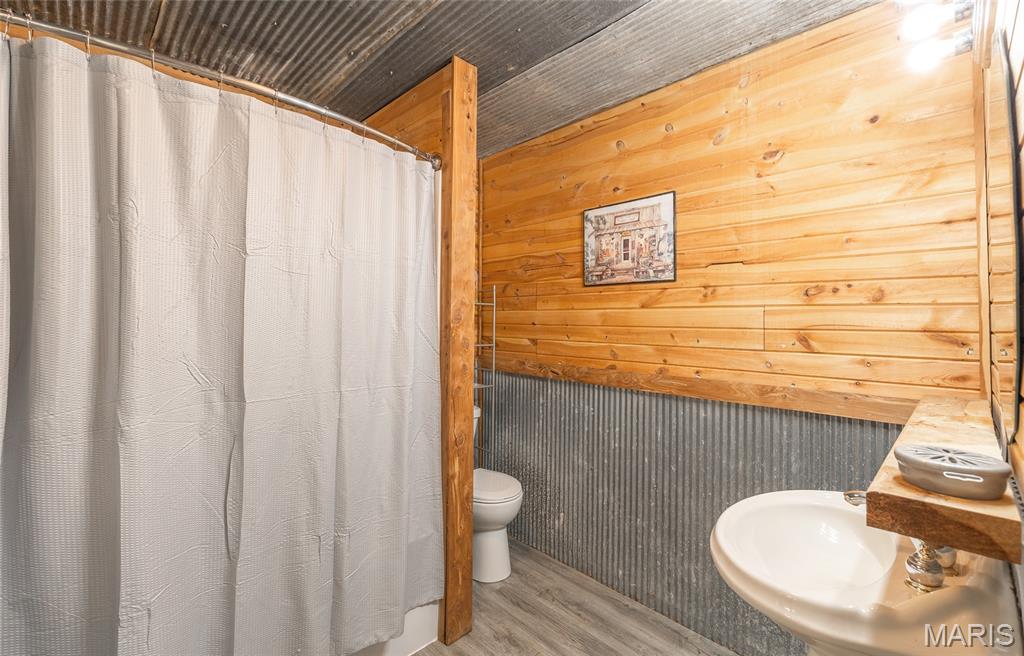 Moreland's Resort - Residential