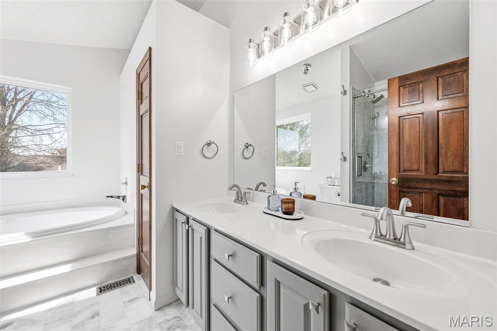 Hidden Oaks - Residential