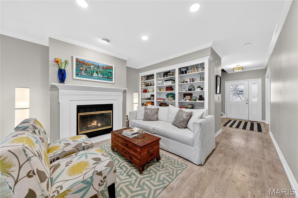 Hawken Condo Ph K - Residential