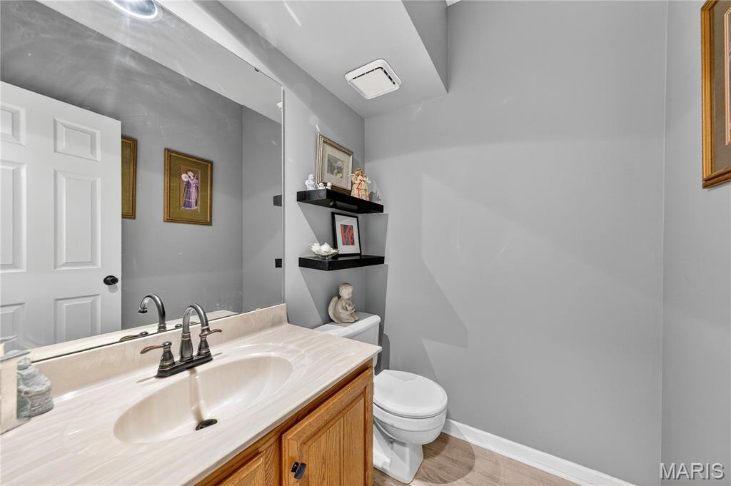 Hawken Condo Ph K - Residential