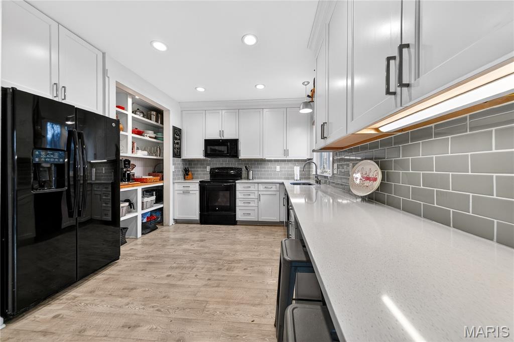 Hawken Condo Ph K - Residential