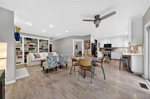 Tiny photo for 1187 Hawken Place, Webster Groves, MO 63119 (MLS # 26020246)