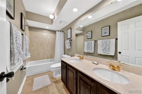 Tiny photo for 1187 Hawken Place, Webster Groves, MO 63119 (MLS # 26020246)