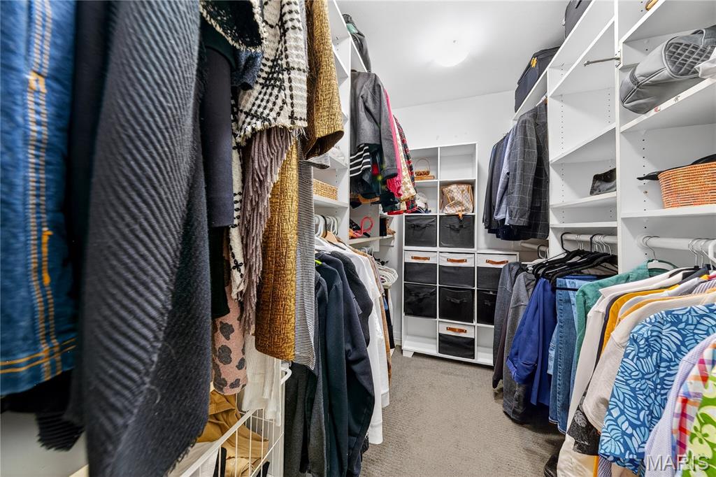 Hawken Condo Ph K - Residential