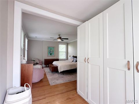 Tiny photo for 319 N Gore Avenue, Webster Groves, MO 63119 (MLS # 26026130)