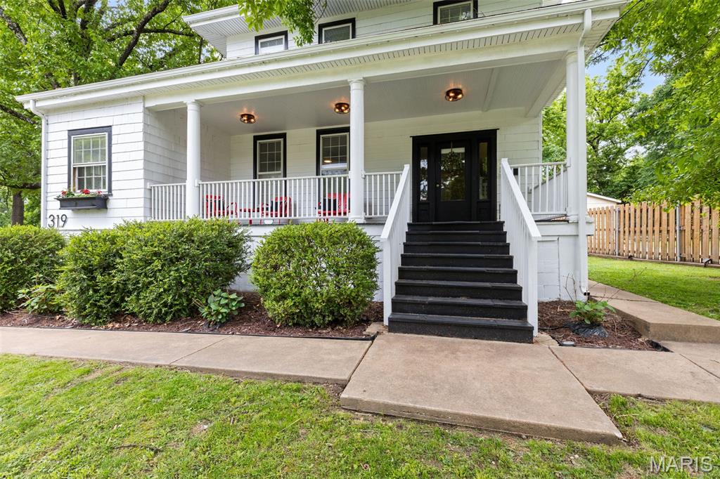 319 N Gore Avenue