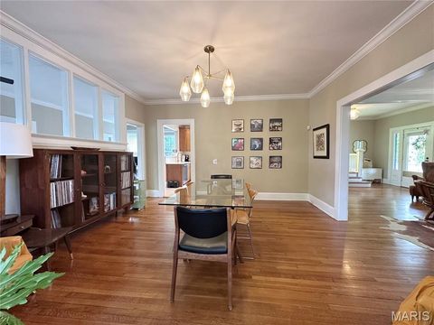 Tiny photo for 319 N Gore Avenue, Webster Groves, MO 63119 (MLS # 26026130)
