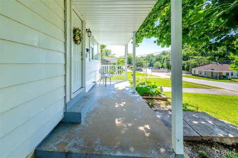 Tiny photo for 245 Commerce Avenue, Kirkwood, MO 63122 (MLS # 26040461)