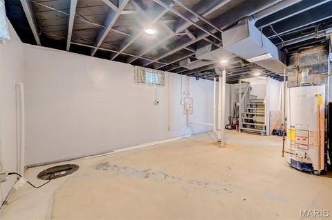 Tiny photo for 245 Commerce Avenue, Kirkwood, MO 63122 (MLS # 26040461)