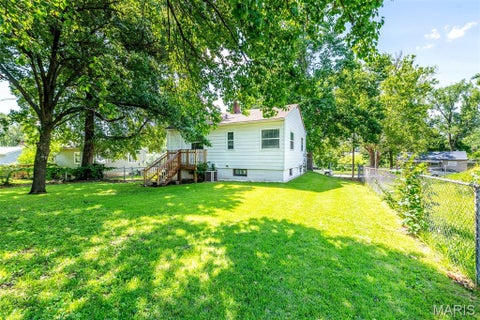 Tiny photo for 245 Commerce Avenue, Kirkwood, MO 63122 (MLS # 26040461)