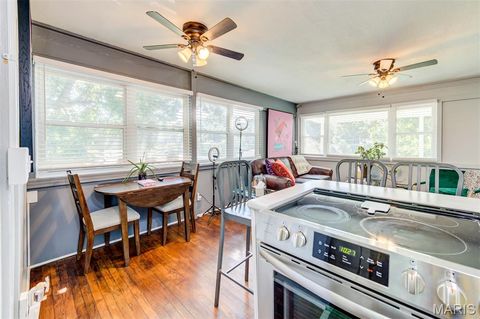 Tiny photo for 245 Commerce Avenue, Kirkwood, MO 63122 (MLS # 26040461)