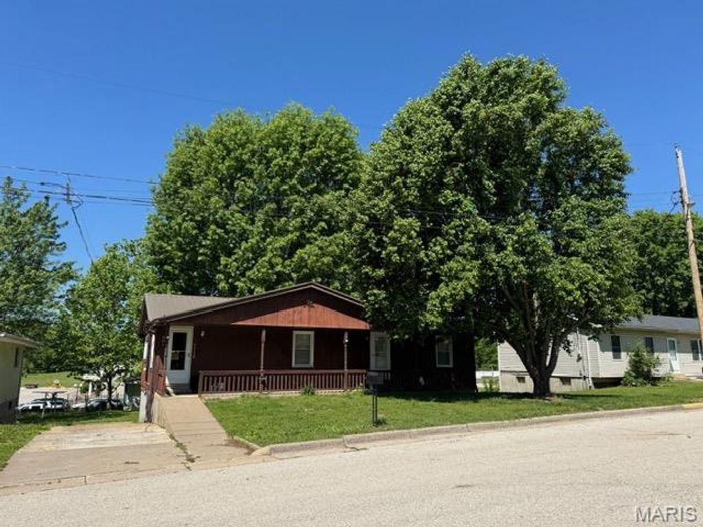 Photo of 201 Roberta Street, New Haven, MO 63068 (MLS # 26027065)