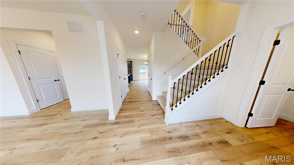 Majestic Lakes - Residential