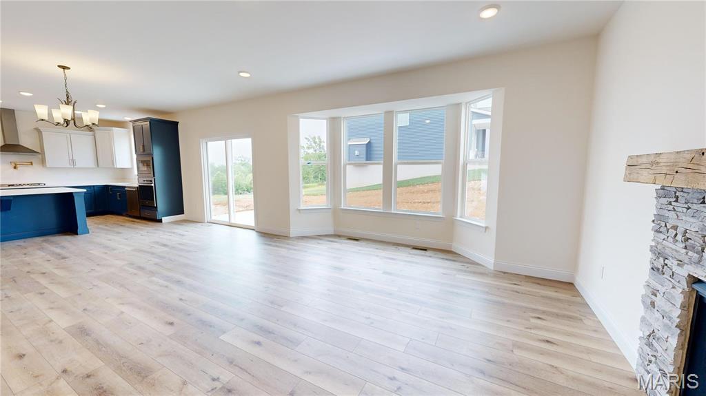 Majestic Lakes - Residential