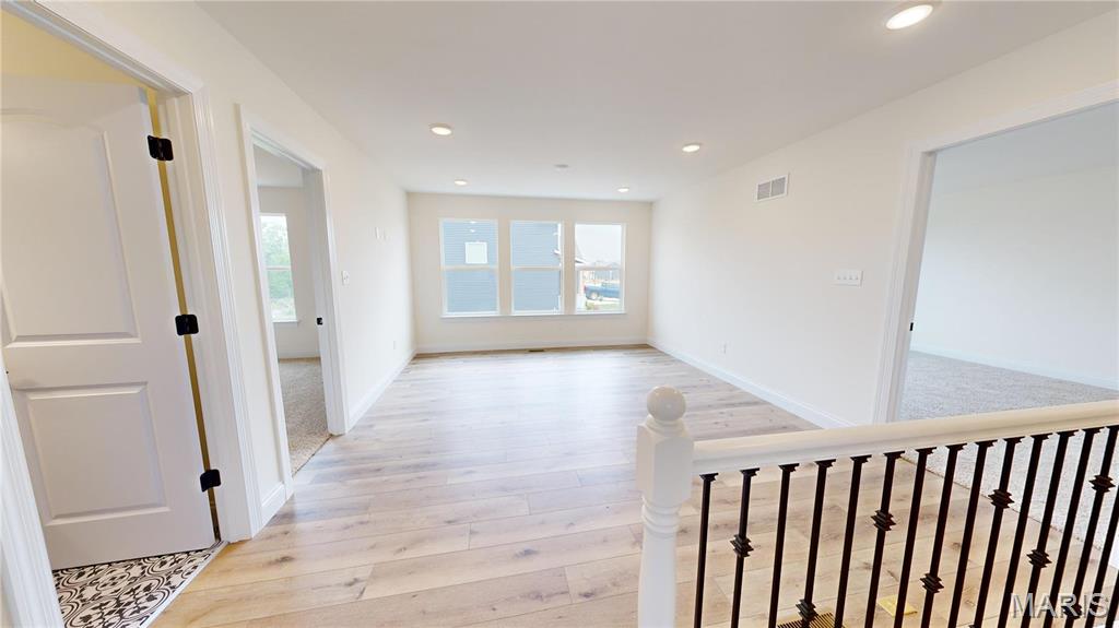 Majestic Lakes - Residential