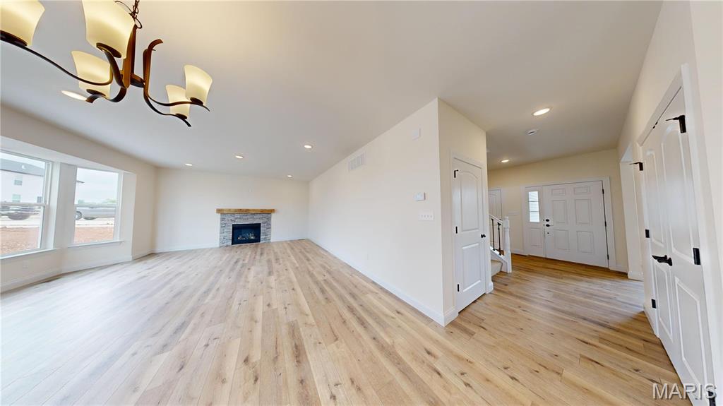 Majestic Lakes - Residential