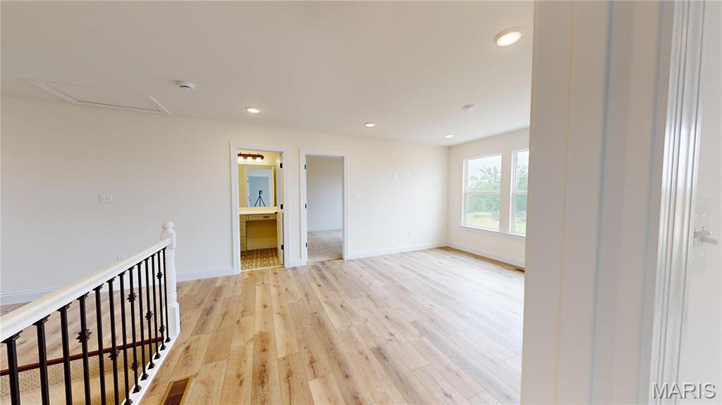 Majestic Lakes - Residential