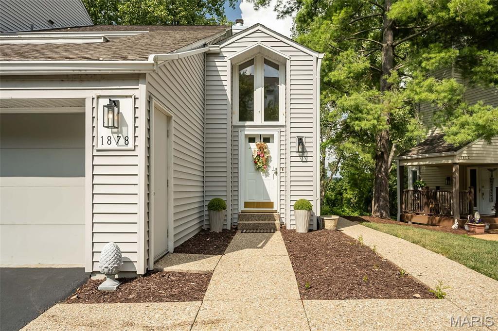 1878 Ridgeview Circle Drive