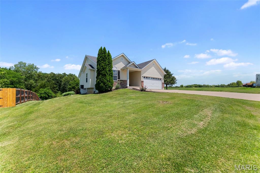 7 Timberline Drive