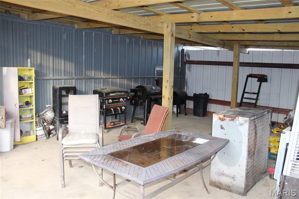 na - Commercial Sale