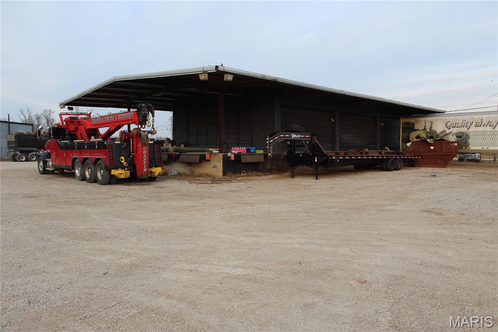 na - Commercial Sale