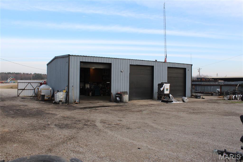 na - Commercial Sale