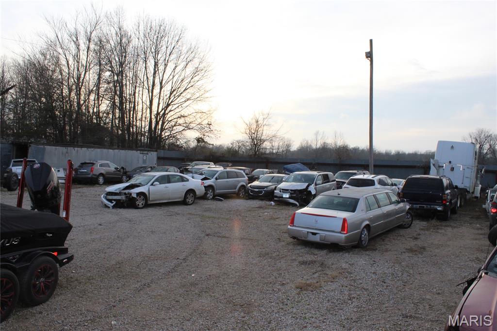 na - Commercial Sale