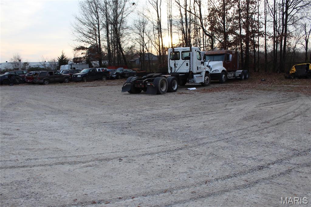 na - Commercial Sale