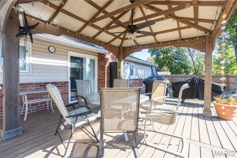 Tiny photo for 695 Henry Avenue, Ballwin, MO 63011 (MLS # 25068511)