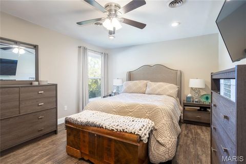 Tiny photo for 695 Henry Avenue, Ballwin, MO 63011 (MLS # 25068511)