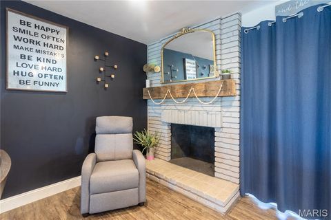 Tiny photo for 695 Henry Avenue, Ballwin, MO 63011 (MLS # 25068511)