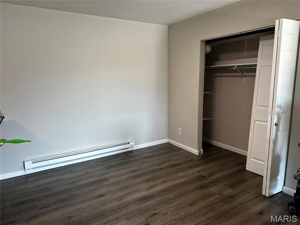 Hazelcrest Condo - Residential