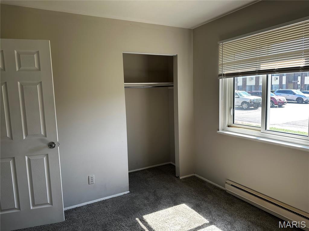 Hazelcrest Condo - Residential