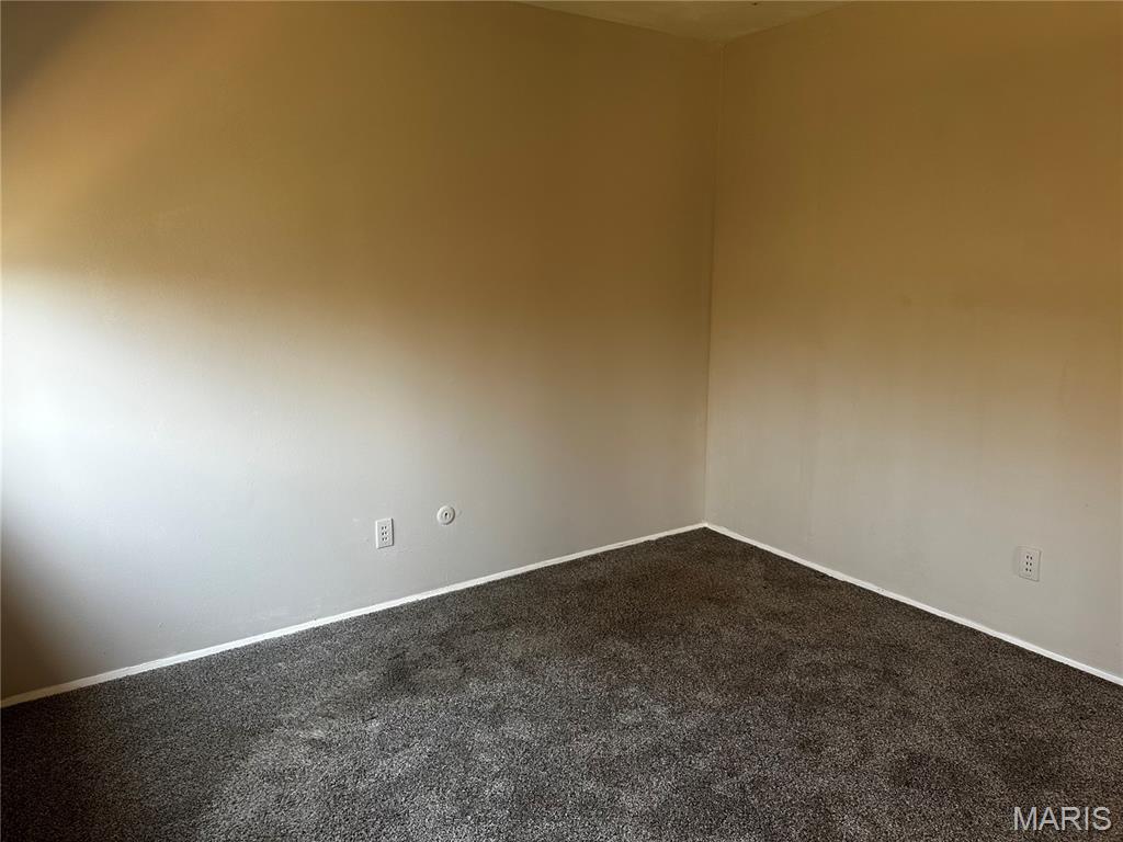 Hazelcrest Condo - Residential