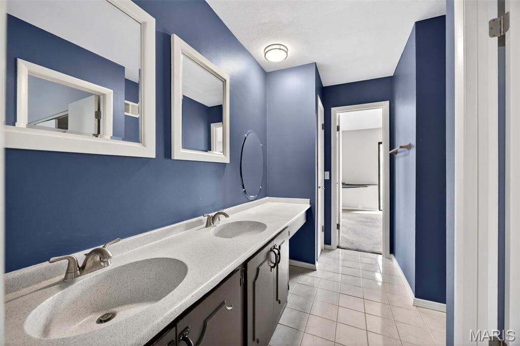 Lsl Fairways #2 - Residential