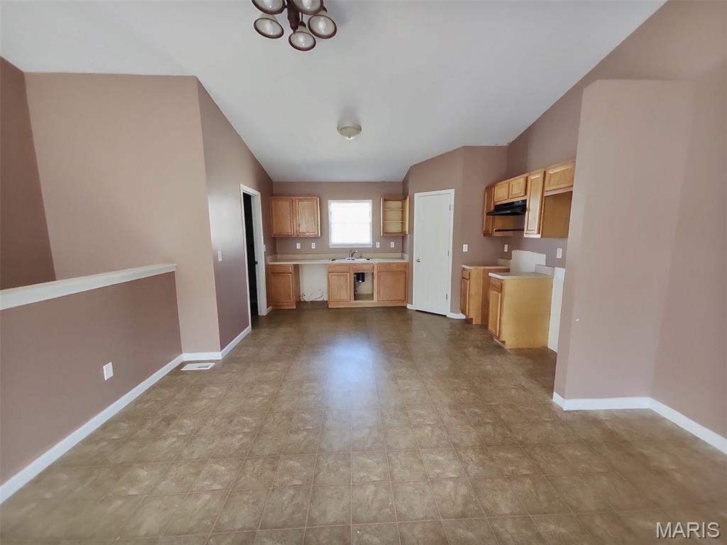 Roberts 19-9 - Residential